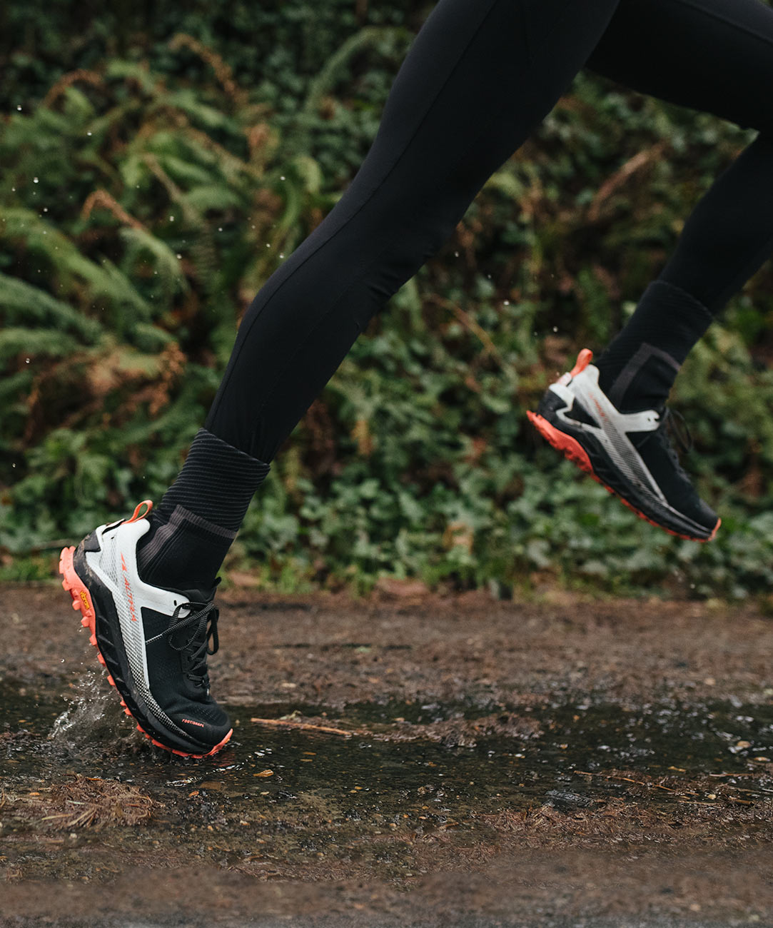 Crosspoint Ultra-Light Waterproof Socks - Wool Blend