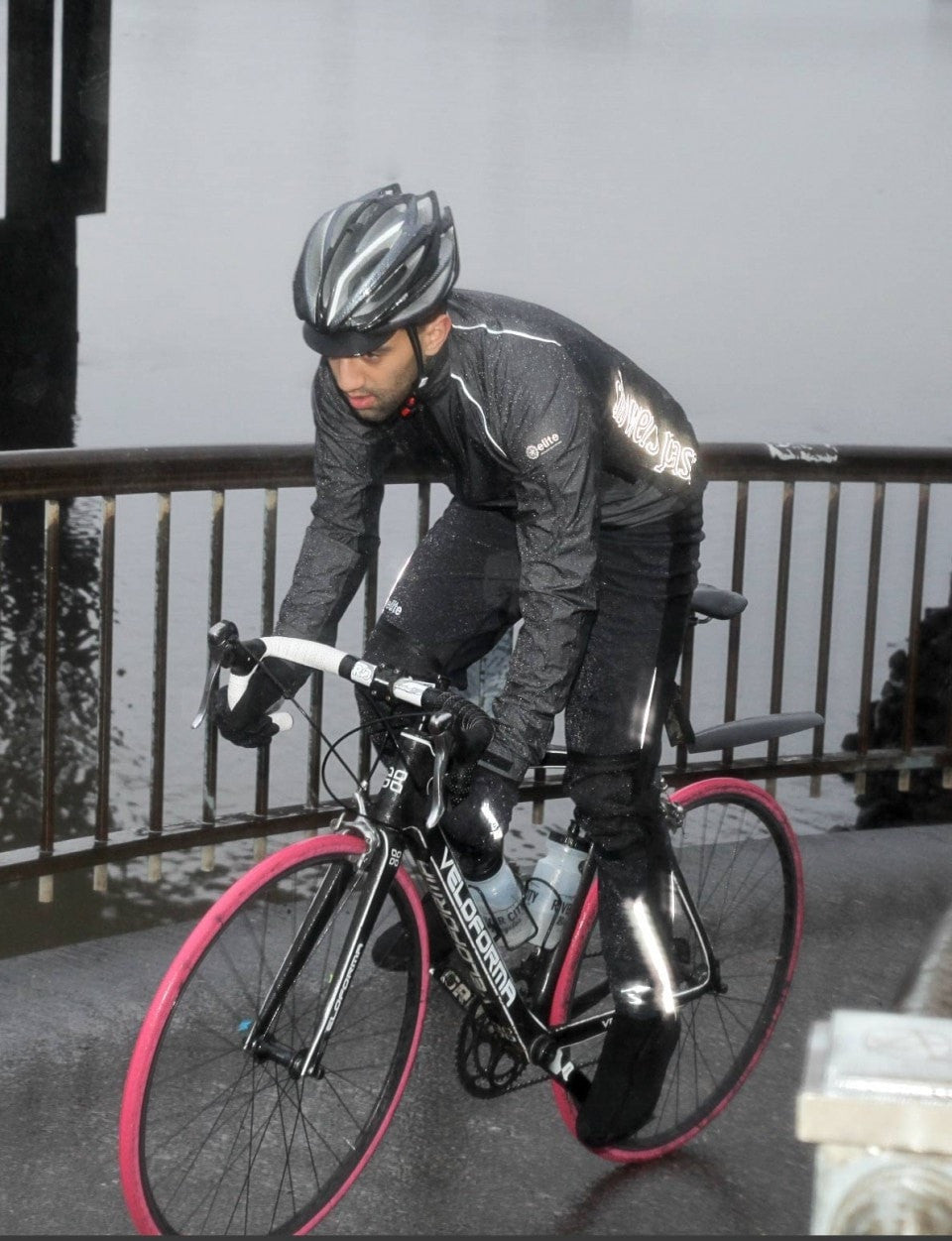 Fox Clothing Defend 3L Waterproof MTB Cycling Trousers  Tredz Bikes